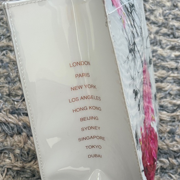 Ted Baker London Tote with Pink Floral Design - Picture 6 of 11